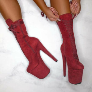 Hella Heels Babydoll rode paaldanshakken op marmer ondergrond